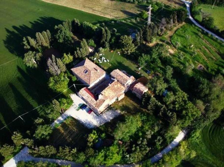 Villa Ginevri, La Casa Vacanze Immersa Nel Verde Mondavio Exterior foto